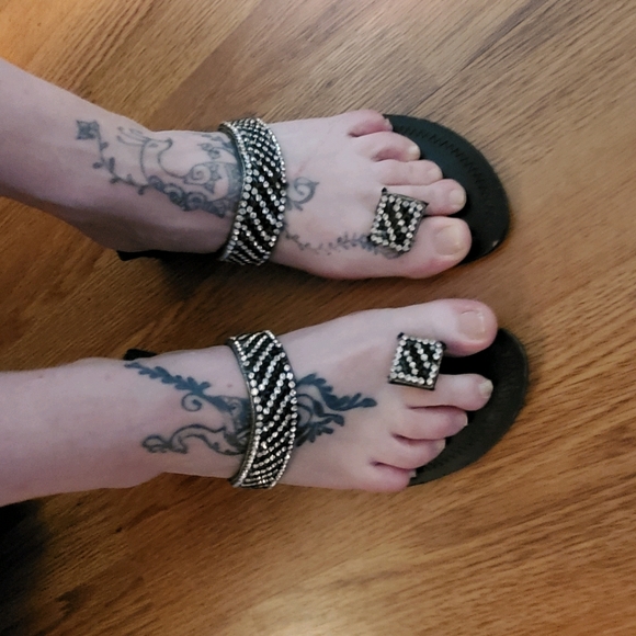 Unique vintage sandals - Picture 7 of 9